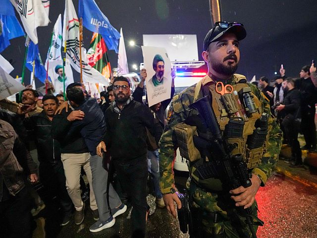 Шествие боевиков-шиитов в Багдаде