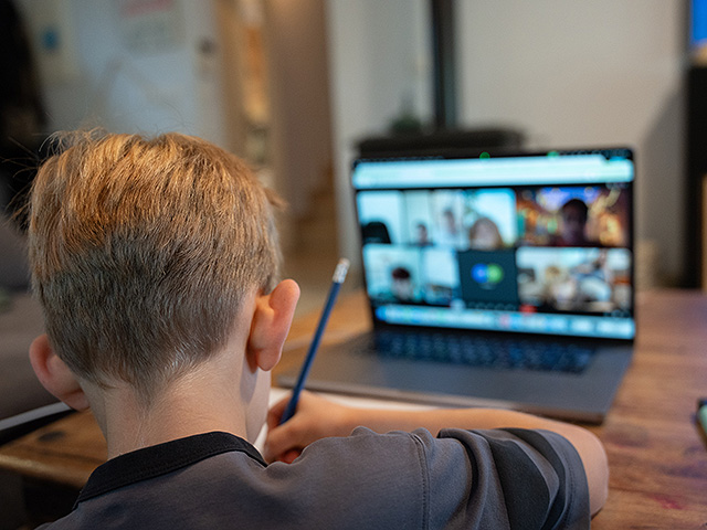 Психологи исследовали состояние израильских подростков во время затяжной войны