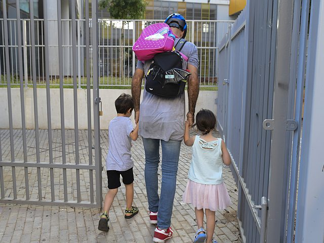 Населенные пункты и местные советы, в которых завтра начнут работать учебные заведения