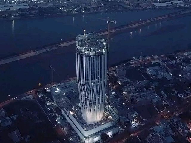 Комплекс Центрального банка Ирака в районе Аль-Джадрия в Багдаде