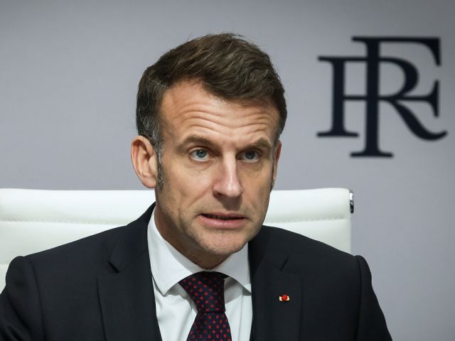 Макрон: "Франция готова сопровождать суда в Ормузском проливе, когда ситуация  будет спокойней"