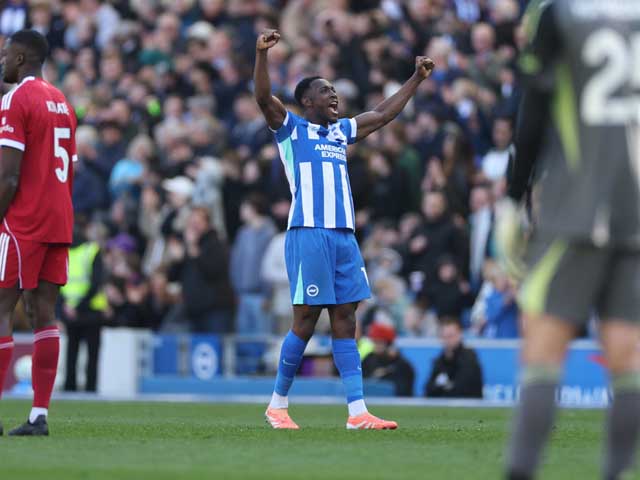 Чемпионат Англии. Дубль Уэлбека. Поражение "Ливерпуля"