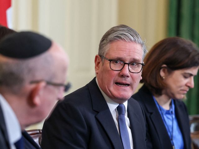 Поджог еврейских "скорых" в Лондоне: полиция расследует иранский след