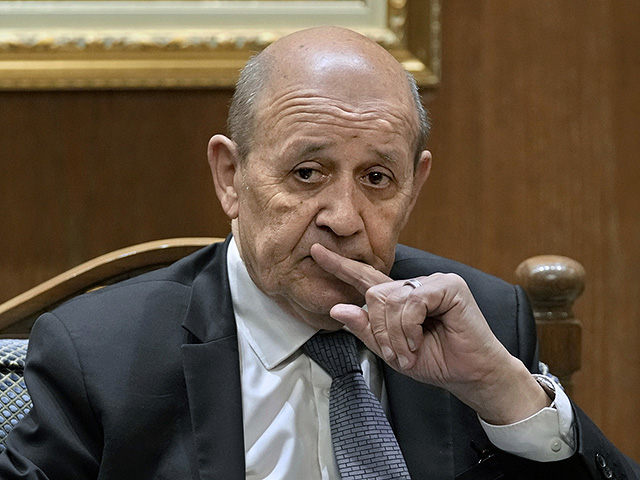 Французский эмиссар: "Не стоит ожидать, что Ливан будет разоружать "Хизбаллу" под бомбами Израиля"