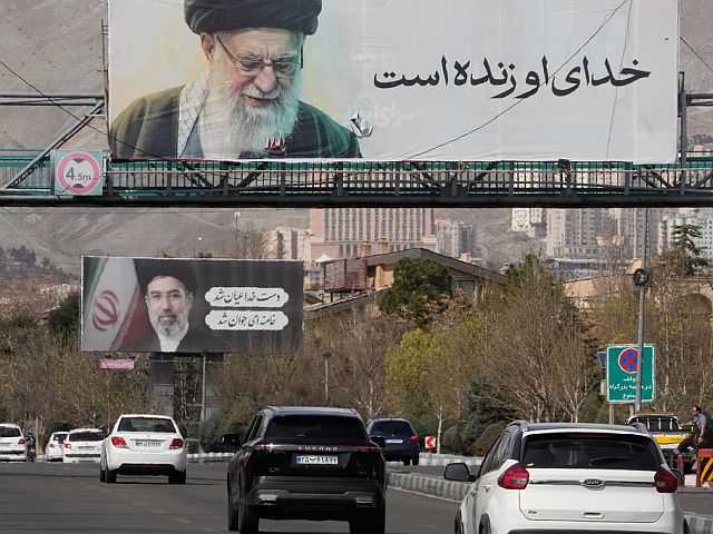 Иранский источник: Тегеран еще не решил, отвечать ли на предложение США