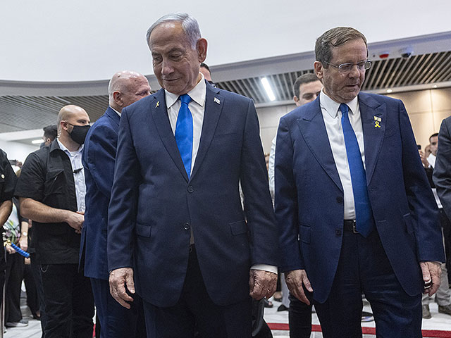 Президент Ицхак Герцог передал просьбу Нетаниягу о помиловании для "доработки" в минюст