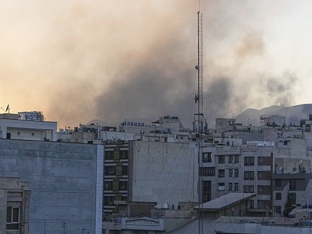 Иранские источники: атакованы цели в провинции Кум