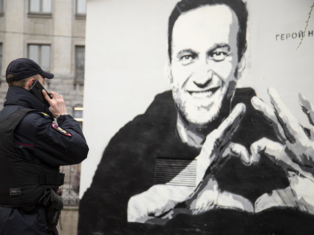 The Insider: компоненты яда, которым отравили Навального, могли быть поставлены германской компанией