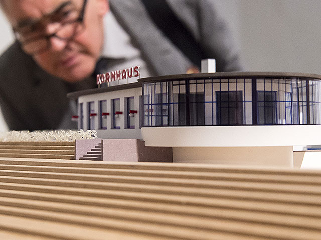 Новая система на основе ИИ преобразует текст в точные архитектурные изображения