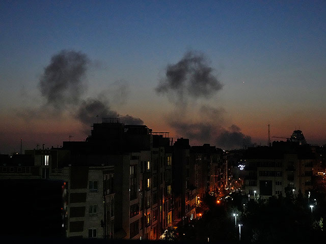 ВВС ЦАХАЛа атакуют цели в "самом сердце Тегерана"