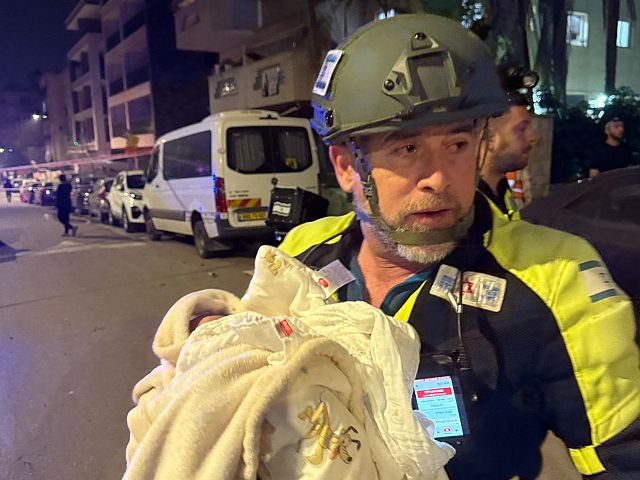 Тревога в центре Израиля, ракетный обстрел из Ирана