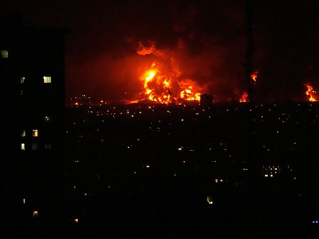 Иран наносит масштабные удары по нефтегазовой инфраструктуре арабских стран