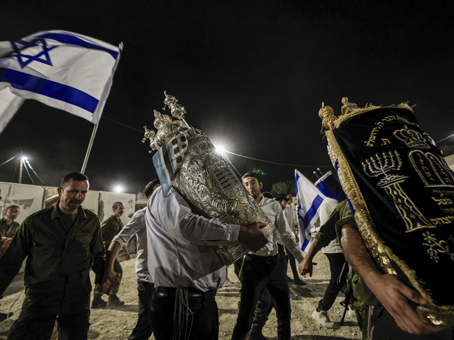 Живем ли мы в эпоху чудес? Мнение раввина Илая Офрана