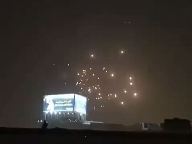 Со стороны Ирана атакован саудовский город Эль-Джубайль
