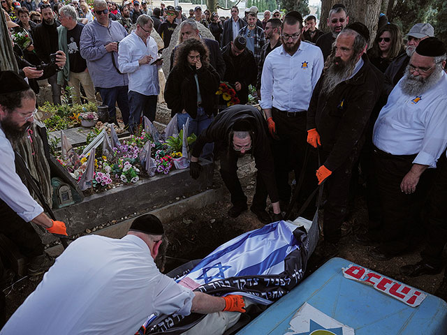 В Хайфе прошли похороны членов семьи Гершович, погибших от иранского ракетного удара. Фоторепортаж