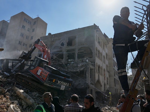 В результате удара ВВС Израиля по цели в Тегеране повреждена синагога