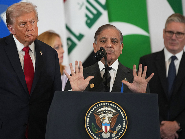 Премьер-министр Пакистана попросил Трампа продлить срок ультиматума Ирану на две недели