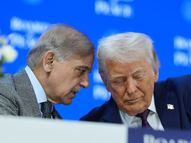 Шехбаз Шариф и Дональд Трамп