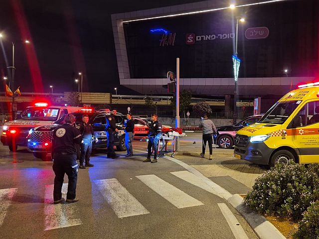 В Ришон ле-Ционе автомобиль насмерть сбил молодого мужчину
