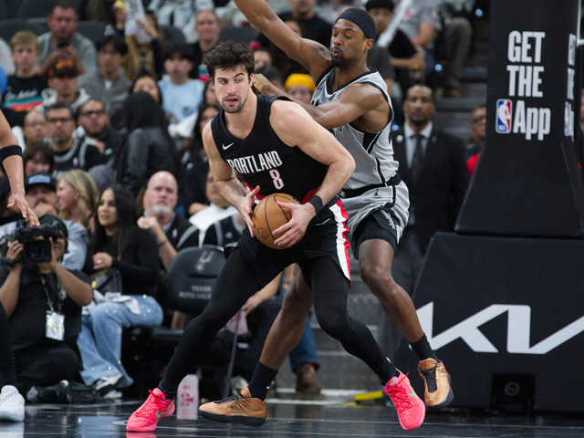 НБА. Дени Авдия набрал 29 очков. "Портленд" проиграл