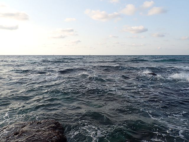 Прогноз погоды в Израиле на 13 апреля: небольшое повышение температуры, переменная облачность
