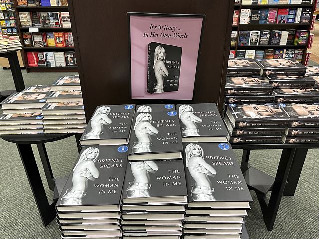 Бритни Спирс вернулась в реабилитационный центр после ареста за вождение в нетрезвом виде