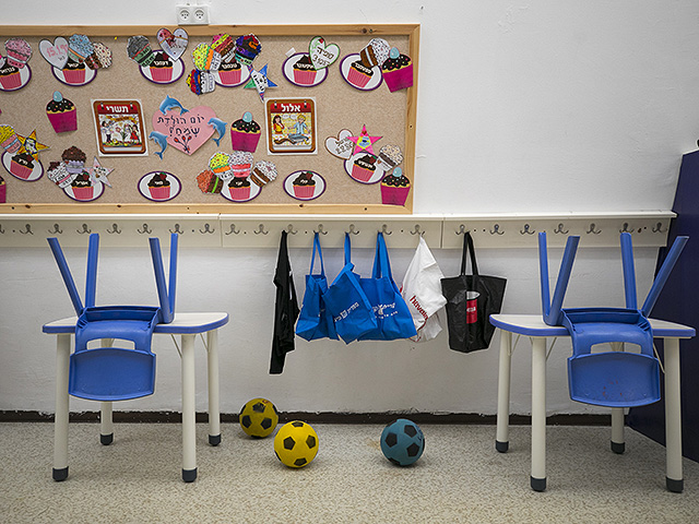 Минпрос разрешил возобновить занятия в специальных классах при обычных школах