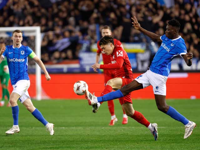 "Фрайбург" и "Сельта" вышли в четвертьфинал Лиги Европы