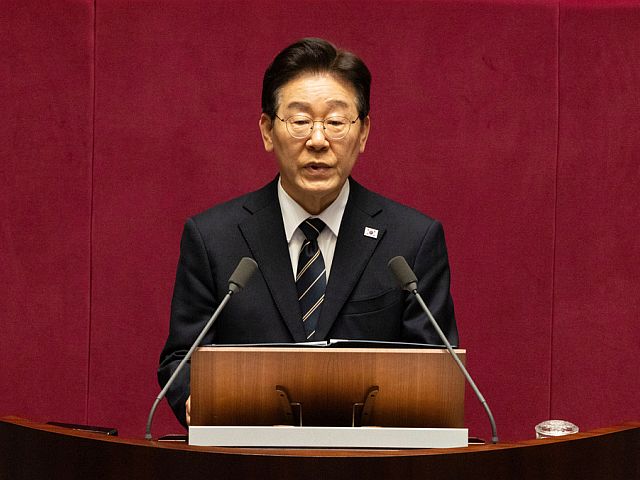 Ли Чжэ Мён, президент Южной Кореи