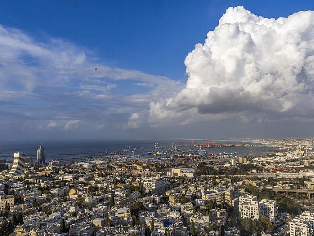 Сигнал тревоги в Акко и пригородах Хайфы из-за ракетного обстрела