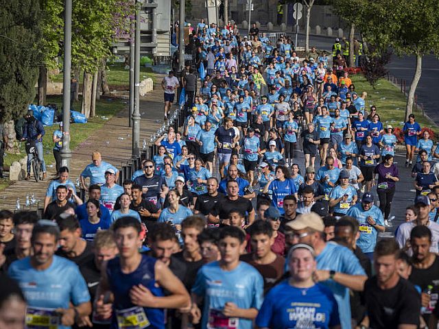 Опубликованы результаты Иерусалимского марафона, полный марафон был отменен из-за жары