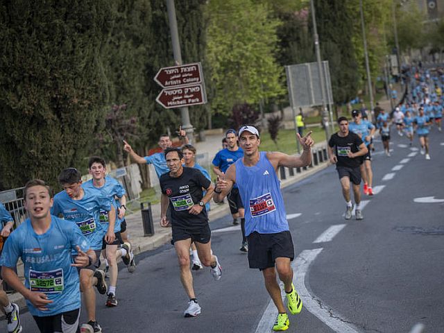 Иерусалимский марафон по сокращенной программе. Фоторепортаж
