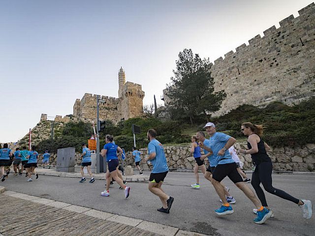 Иерусалимский марафон по сокращенной программе. Фоторепортаж
