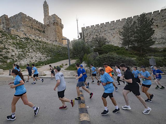 Иерусалимский марафон по сокращенной программе. Фоторепортаж
