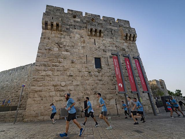 Иерусалимский марафон по сокращенной программе. Фоторепортаж
