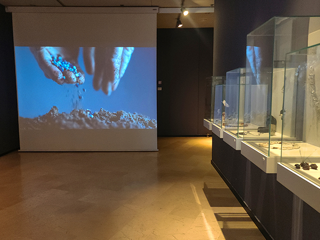 Открывается третья Израильская биеннале крафта и дизайна "Труды и дни"
