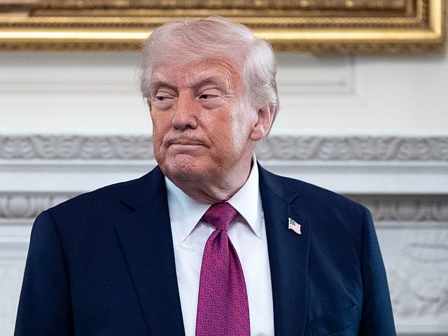 Трамп: Иран не заинтересован в закрытии Ормузского пролива
