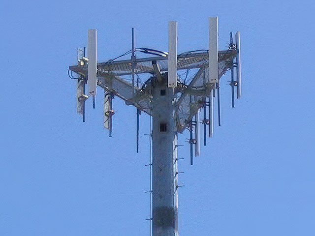 В Иудее и Самарии устанавливают шесть новых сотовых вышек для улучшения мобильного покрытия
