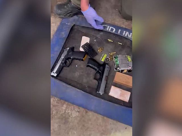 Жительница Гинатона предоставила жилье нелегалу, и тот устроил склад оружия и боеприпасов