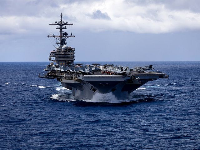 CNN: США готовят варианты ударов по иранским объектам в районе Ормузского пролива