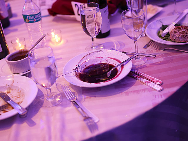 Покушение в Вашингтоне: эвакуация Трампа, арест стрелявшего. Фоторепортаж