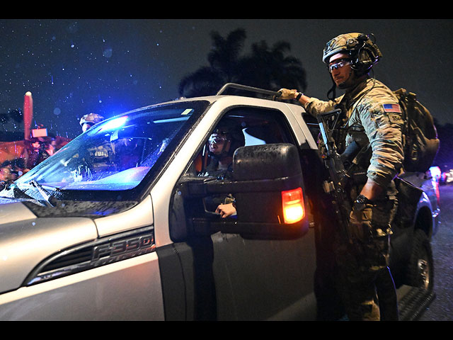 Покушение в Вашингтоне: эвакуация Трампа, арест стрелявшего. Фоторепортаж