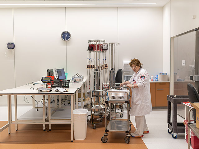 Центральный комплекс МАДА в Рамле: всегда готов к работе в условиях войны. Фоторепортаж