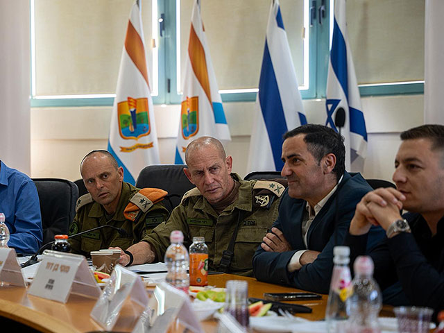 Командующий Северным округом: "Мы действуем на территории 60 деревень в Ливане"