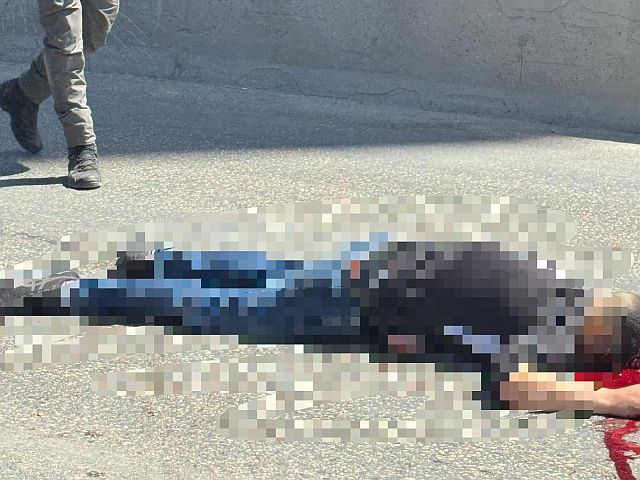 Пограничники ликвидировали в Каландии террориста, который открыл по ним огонь

