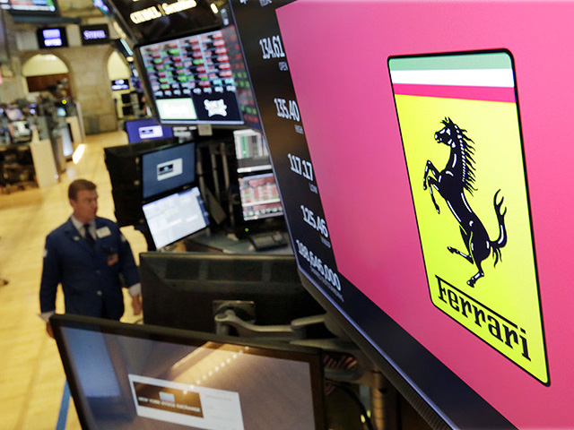 Презентация первого электромобиля Ferrari привела к обрушению акций компании