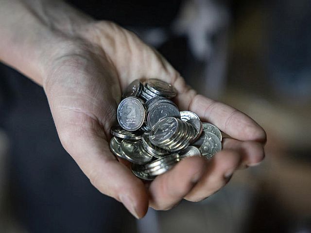 Отчет: число должников в Израиле снизилось, но сумма взысканий достигла рекорда