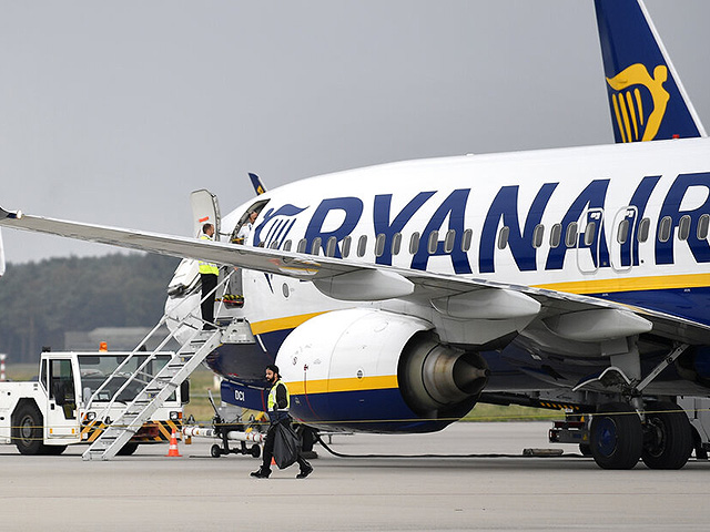 Великобритания начала расследование против Ryanair