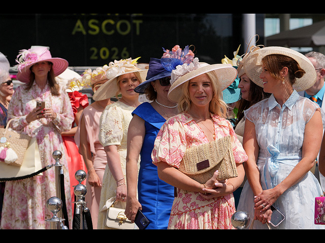 В Великобритании стартовали королевские скачки – Royal Ascot. Фоторепортаж