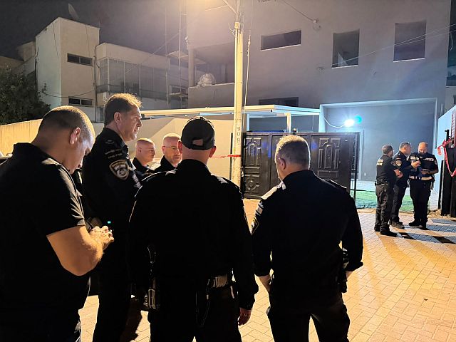 В Тайбэ застрелен молодой мужчина, еще один тяжело ранен
